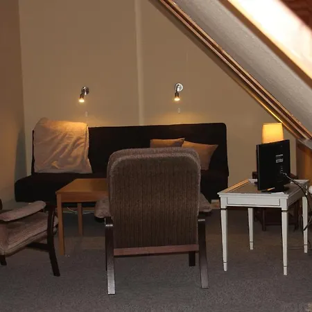 Sj Гостевой дом Тённер